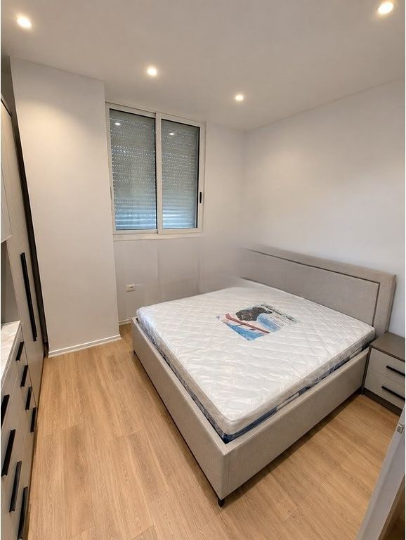 Kodra E Diellit - 1+1 Premium Completamente Investito in Affitto 550 € /Mese 50,000 Lekë /Mese