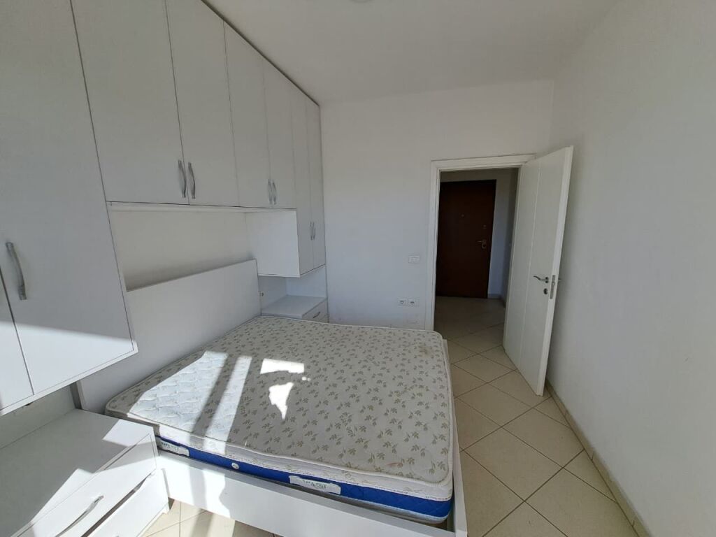 Shitet Apartament 1+1 Prane Spitalit Hygea ID 5850