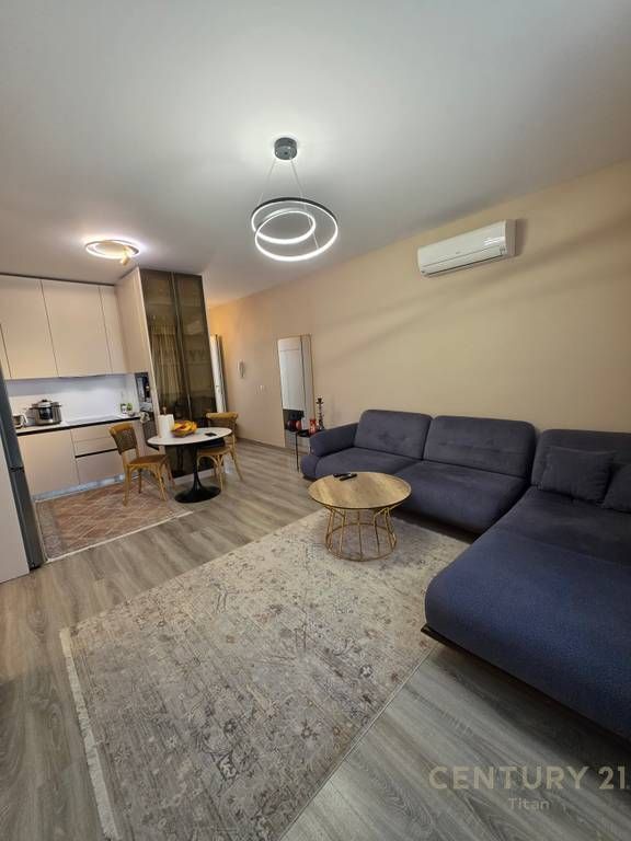 Shitet apartament 2+1+2 ne Fiori Di Bosko