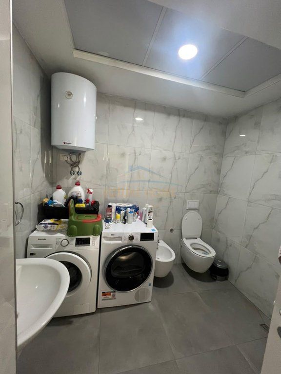 Shitet Apartament 2+1+2, Fiori di Bosco, Don Bosko