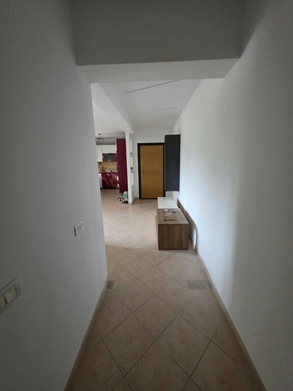 2+1, piano 2 ascensori, caza italia, 500 euro