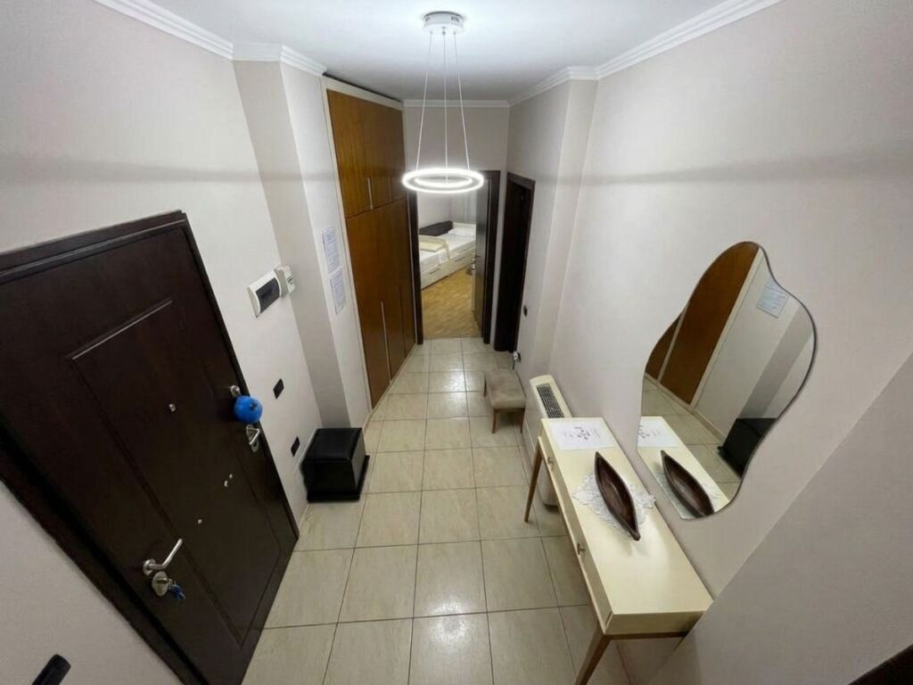 For rent, 2+1 apartment, Willson Square, Tirana