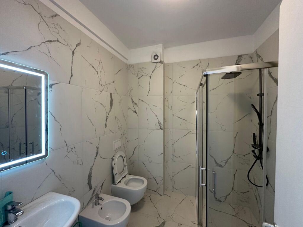 Qera | Apartament 1 + 1 | Univers City | 450 €/muaj