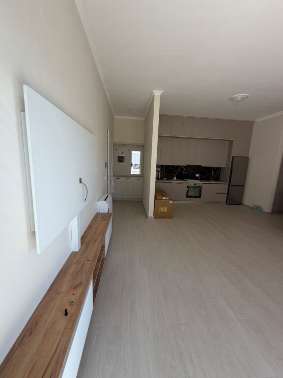 2+1+2 apartment for rent in Delijorgji