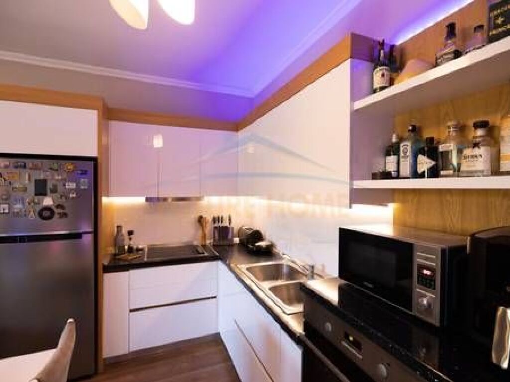Shitet, Apartament 1+1, Kopshti Zoologjik, Tirane
