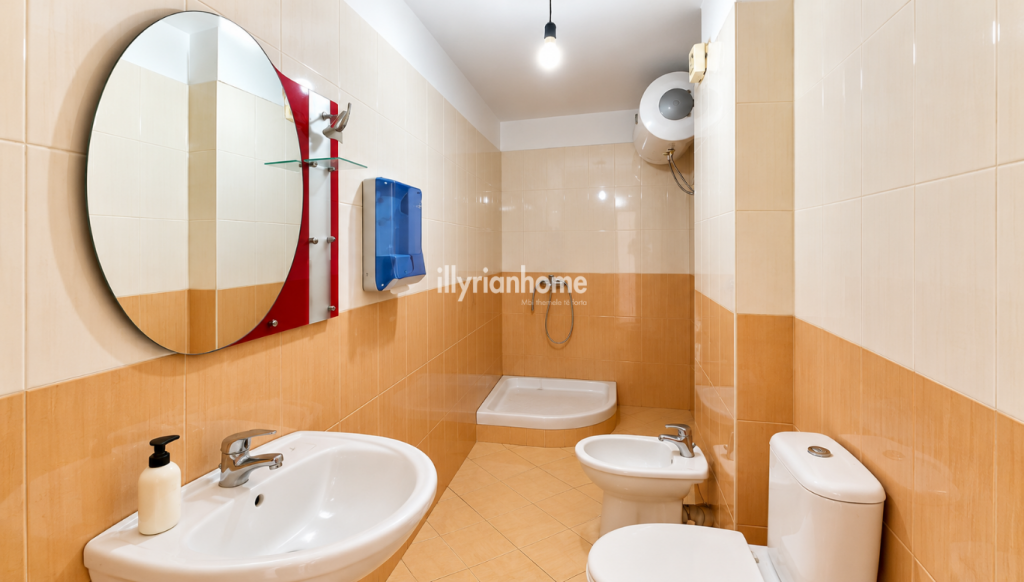 AFFITTO | APPARTAMENTO 3+1, LICEO "PARTIZANI"-TIRANA