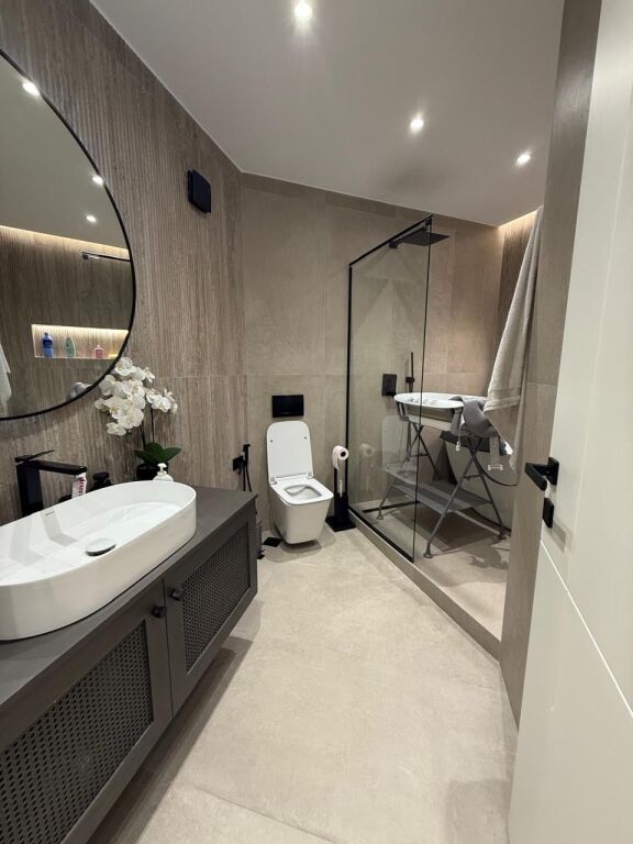 Apartament 3+1+2 per shitje, 21 Dhjetori , Rezidenca Alba !
