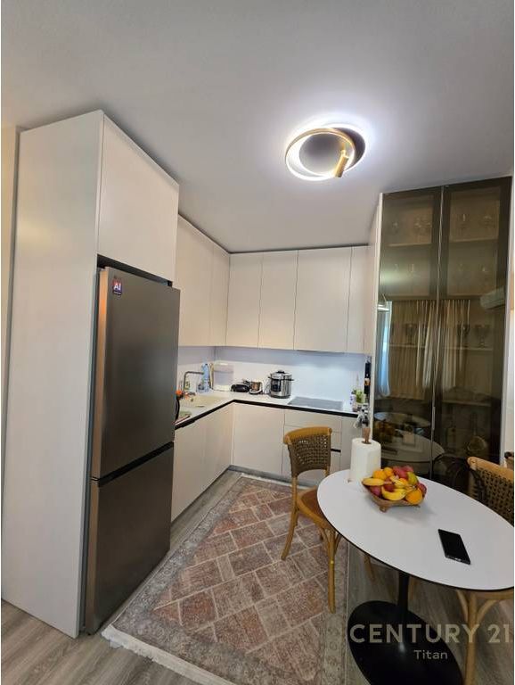 Shitet apartament 2+1+2 ne Fiori Di Bosko