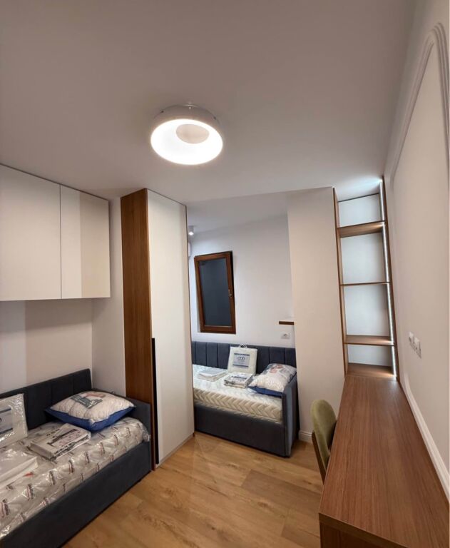 Rent | Apartament 2 + 1 | Stacioni i Trenit | 850 €/month