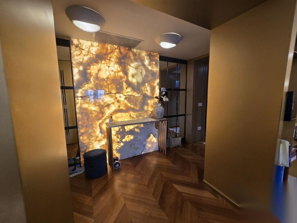 APARTAMENT PËR SHITJE – KOMUNA E PARISIT