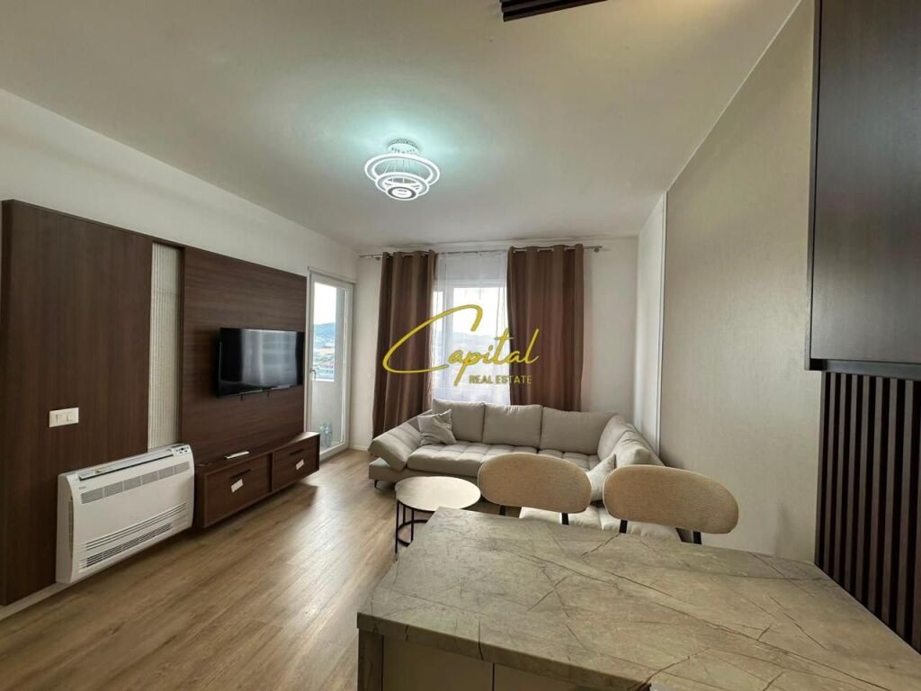 APARTAMENT ME QIRA 1+1 UNIVERS CITY 450 EURO