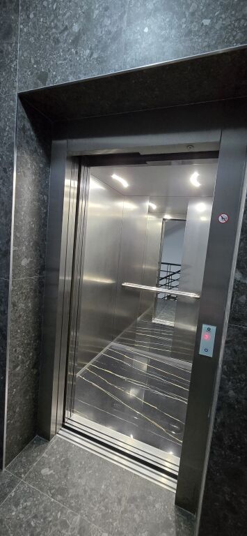 For rent, 2+1 apartment, Dry Lake, Tirana