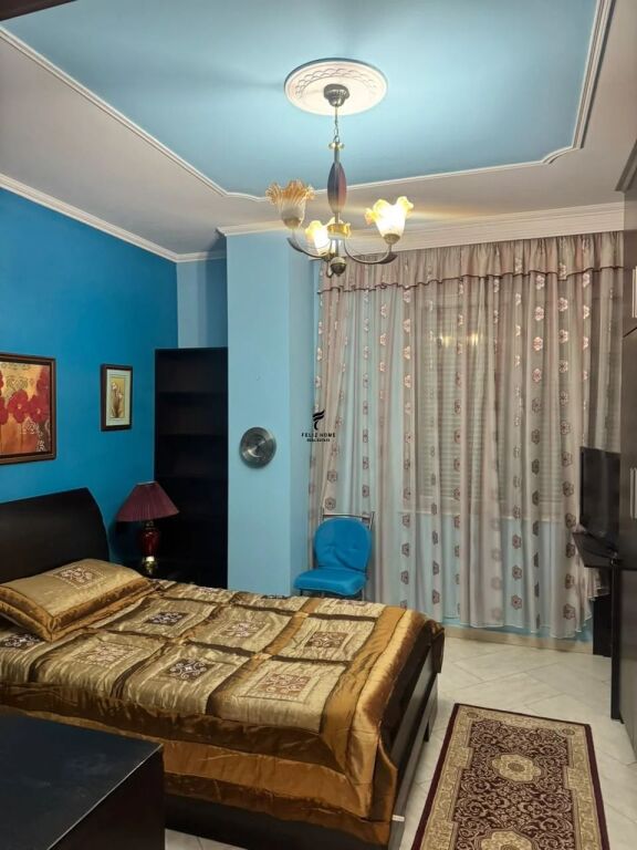 APARTAMENT ME QERA 2+1 ZOGU I ZI 70.000 LEKE FH-99561