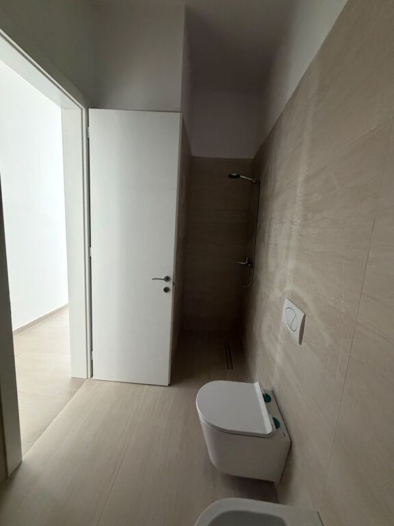 2+1+2 apartment for rent in Delijorgji