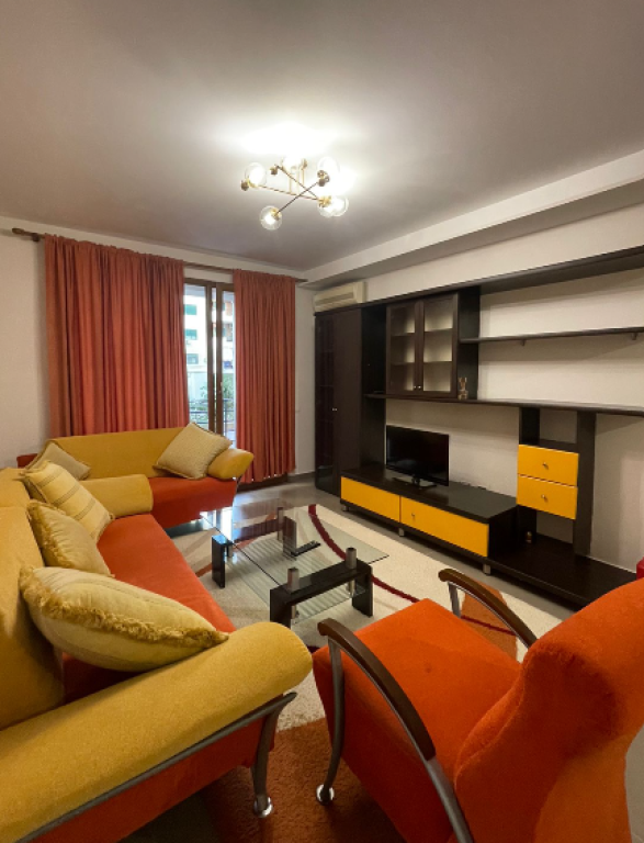 JEPET ME QIRA APARTAMENT 1+1 – KODRA E DIELLIT
