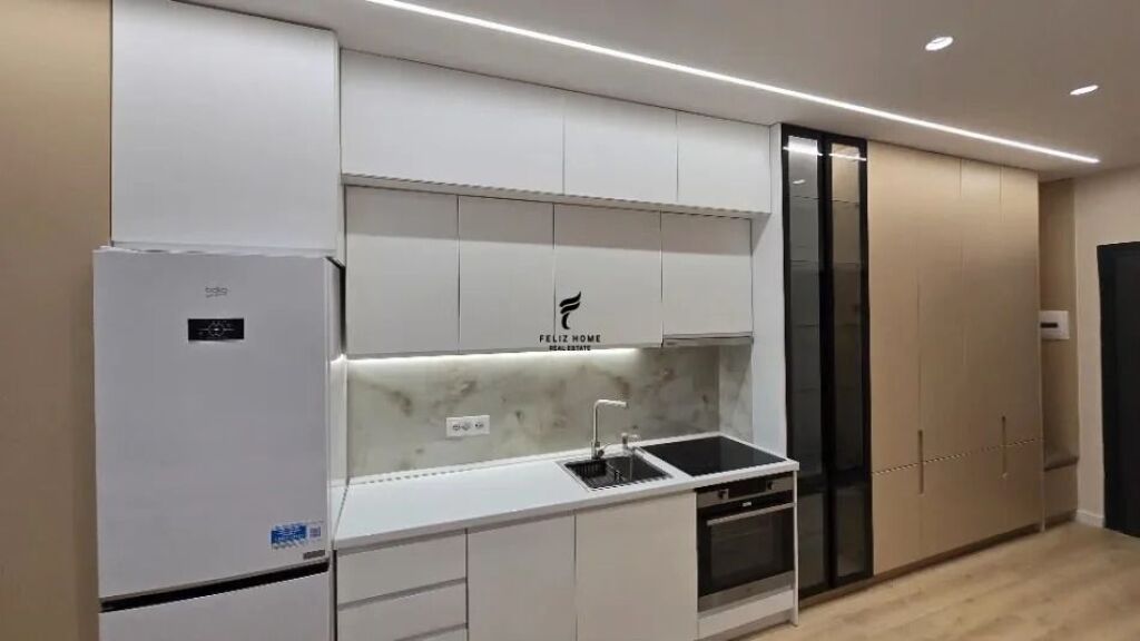 STUDIO APARTMENT FOR RENT 50 M2 5 MAJI 50,000 LEKE FH-99439