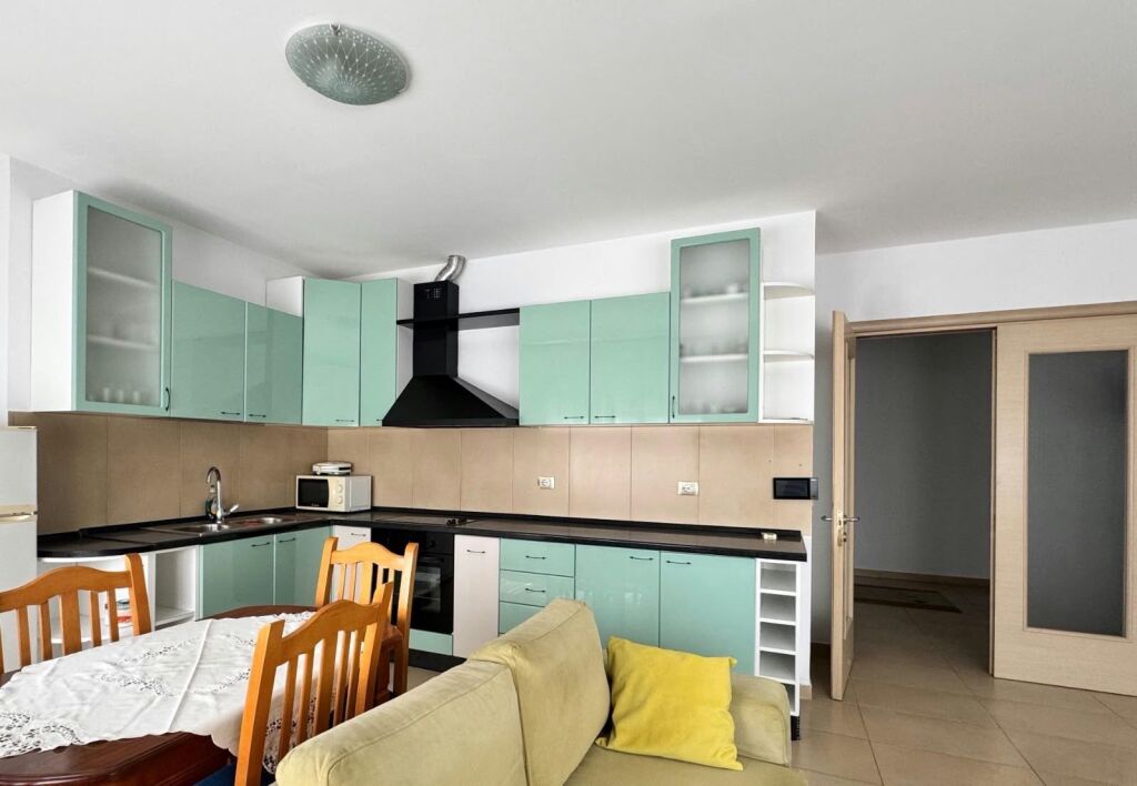 2+1 apartment for rent on Bogdaneve Street!