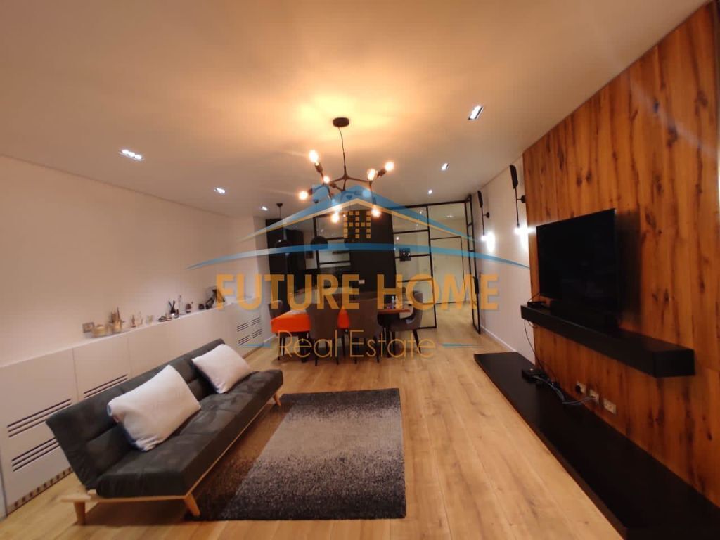For rent, 2+1+2 apartment, Bllok