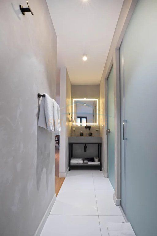 Qira, Penthouse 2+1+2+Post Parkimi, Kompleksi Nobis, Liqeni Artificial.