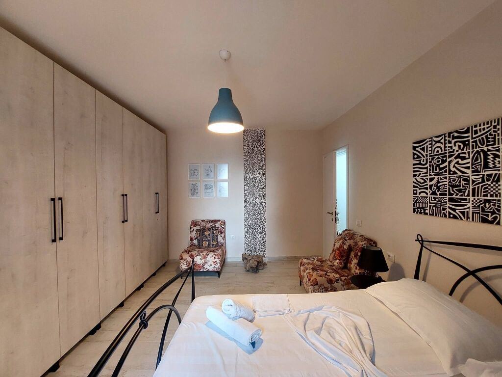 Apartament 2+1 me Qera Afatgjate - Restorant Tradicional Varka, Plazhi i Vjeter, Vlore
