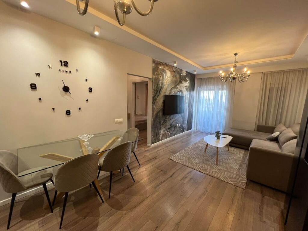 Appartamento 2+1 in affitto presso Quartum Residence, in via Jordan Misja.