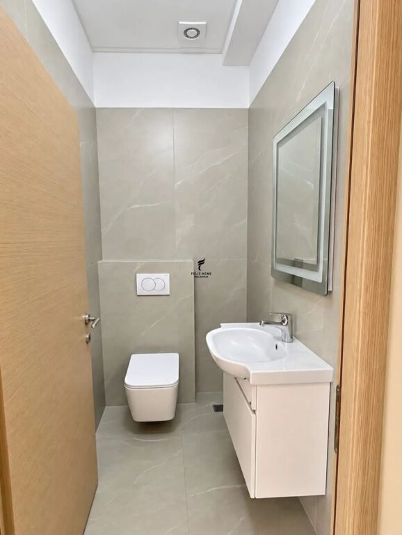 DYQAN ME QERA 30 M2 PORCELAN 40.000 LEKE FH-99511