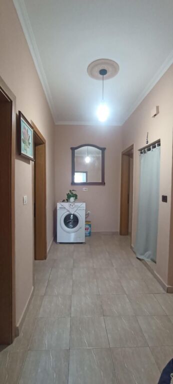 Apartament 2+1 me qera ne Kinostudio