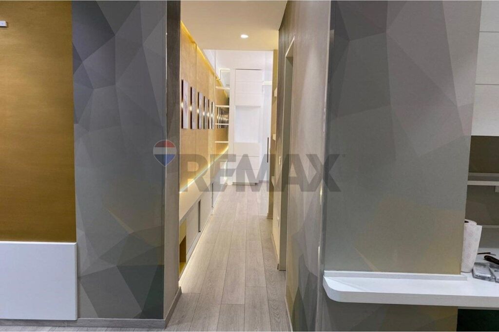 Jepet Apartament me qira per zyra tek Kompleksi Delijorgji!