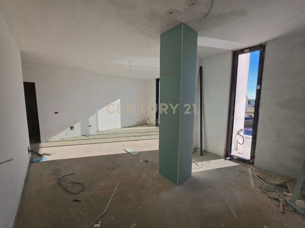 SHITET APARTAMENT 1+1 NË PORTO LALZI, HAMALLAJ