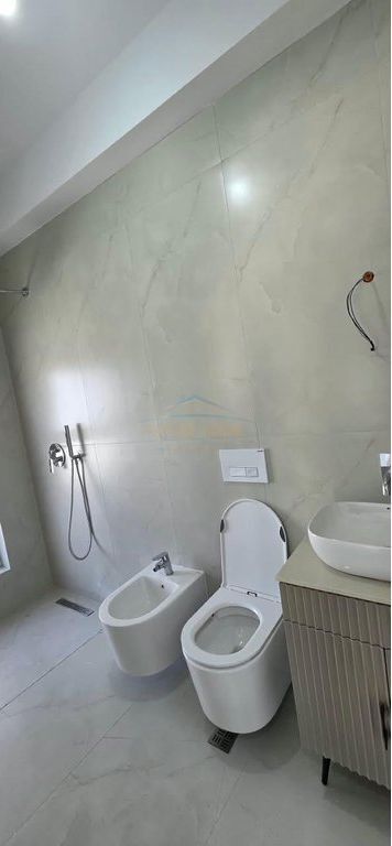 Shitet,Apartament2+1,Rezidenca Kadiu,Ali Demi,Tiranë