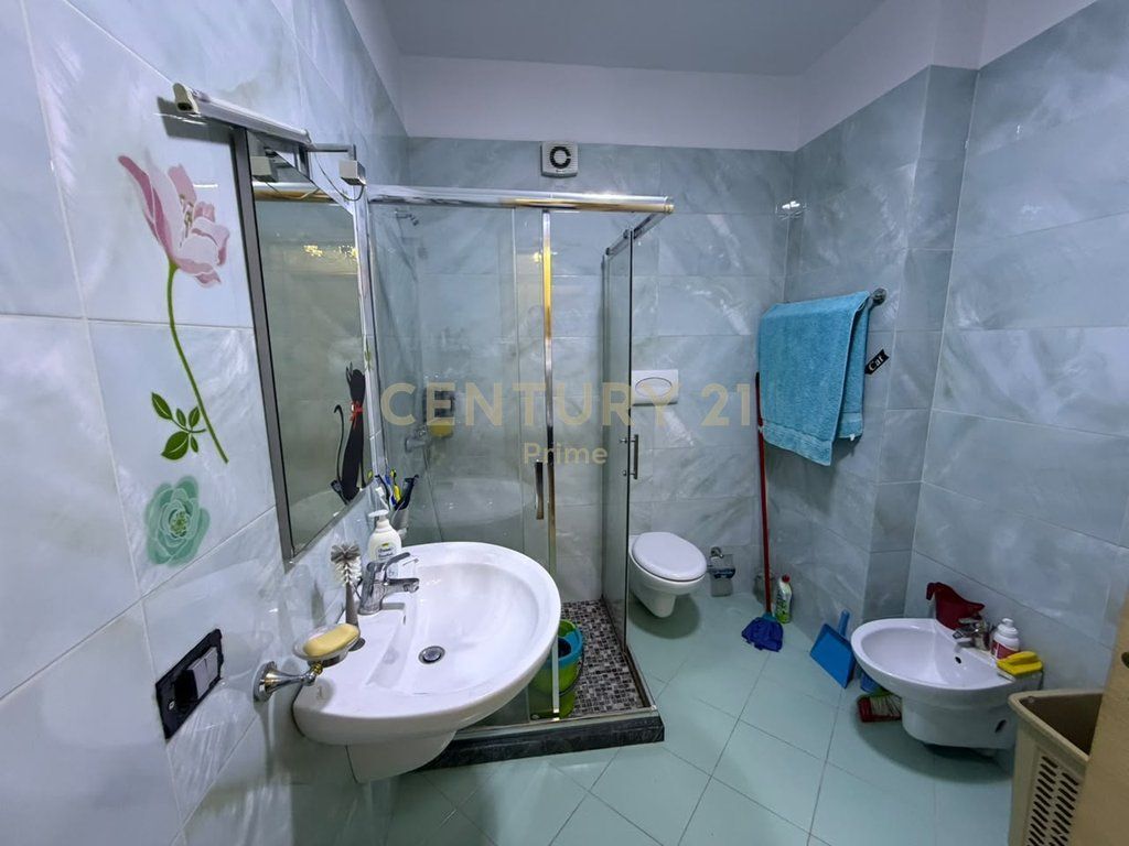Apartament 2+2 Për Shitje në Shkolla e Bashkuar, Tiranë - 210000€ | 104 m² 210,000 €