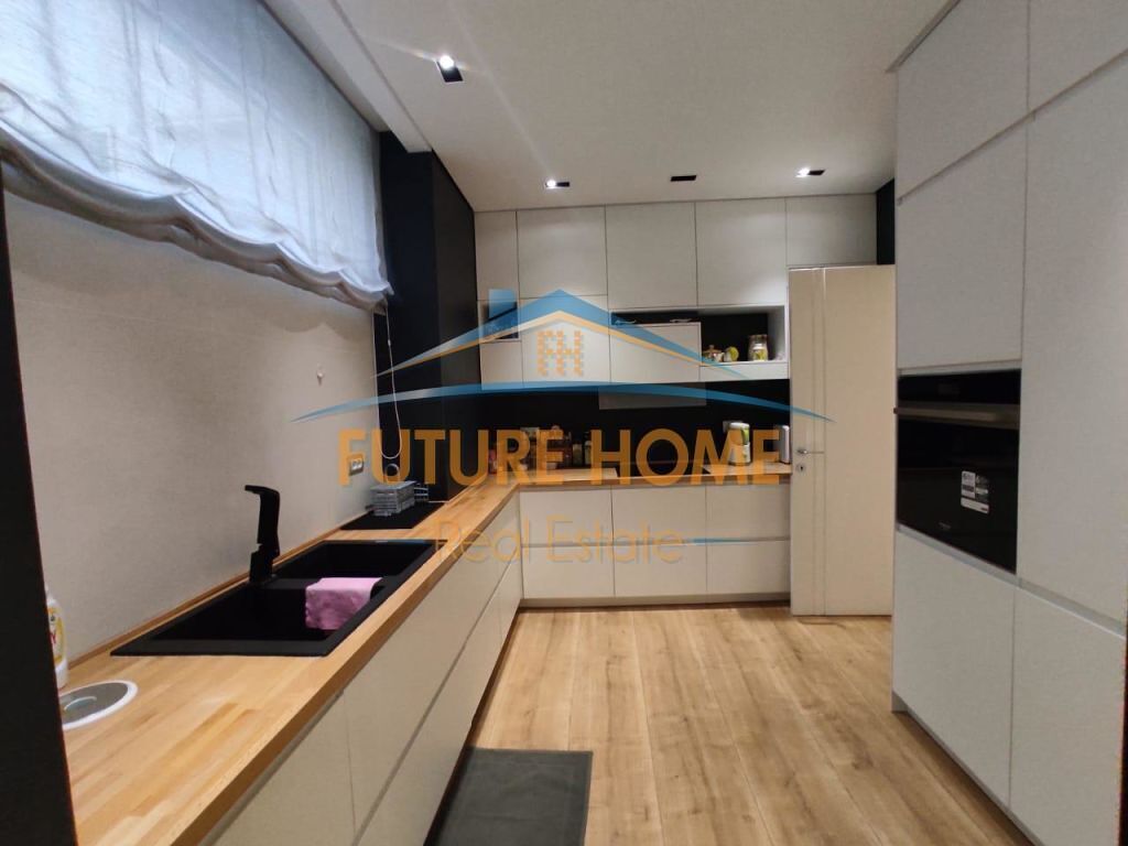 For rent, 2+1+2 apartment, Bllok