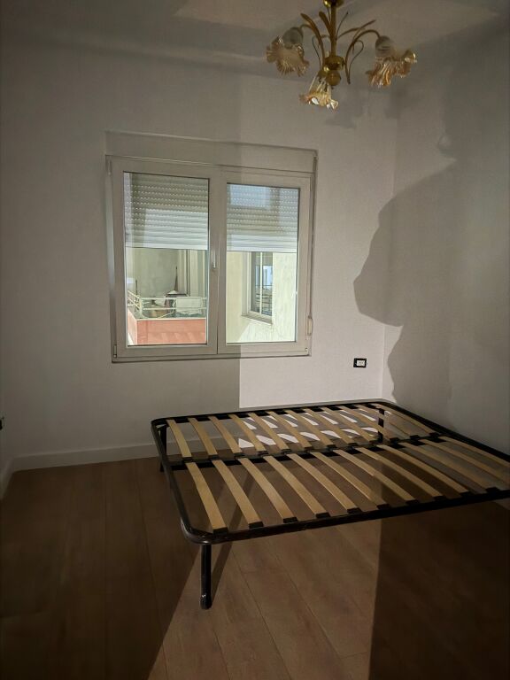Apartment 1+1 ne proces rinovimi te welli ne Astir