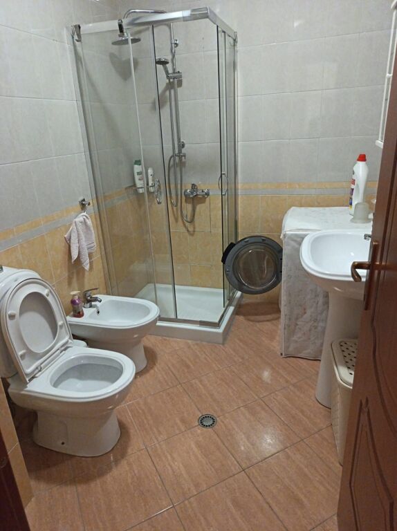 1+1,kopshti zologjik,te piceri pavaroti,600 euro