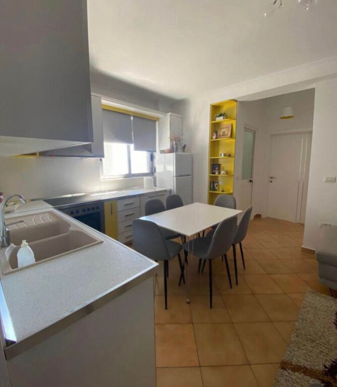 Apartment 2+1+2