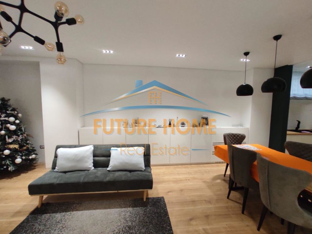 For rent, 2+1+2 apartment, Bllok