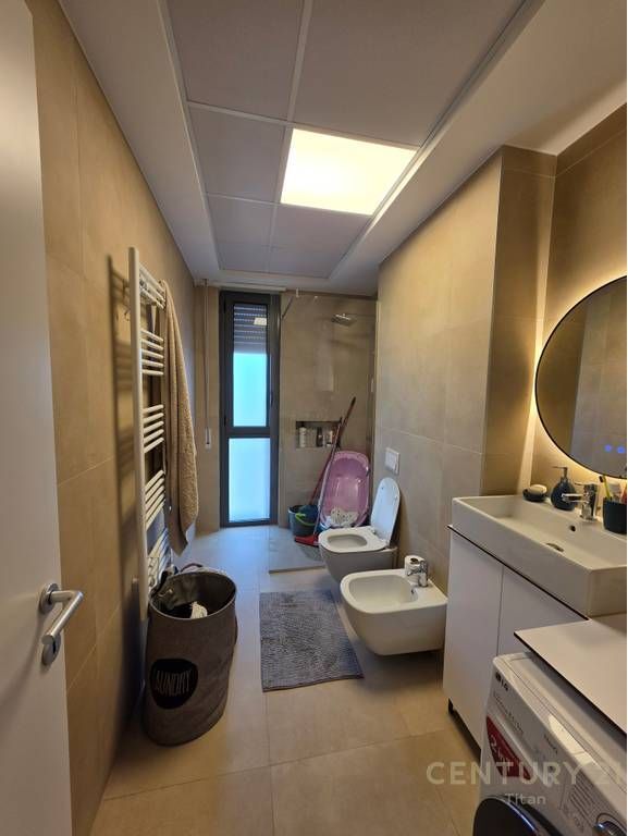 Shitet apartament 2+1+2 ne Fiori Di Bosko