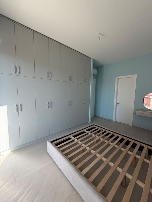 2+1+2 apartment for rent in Delijorgji