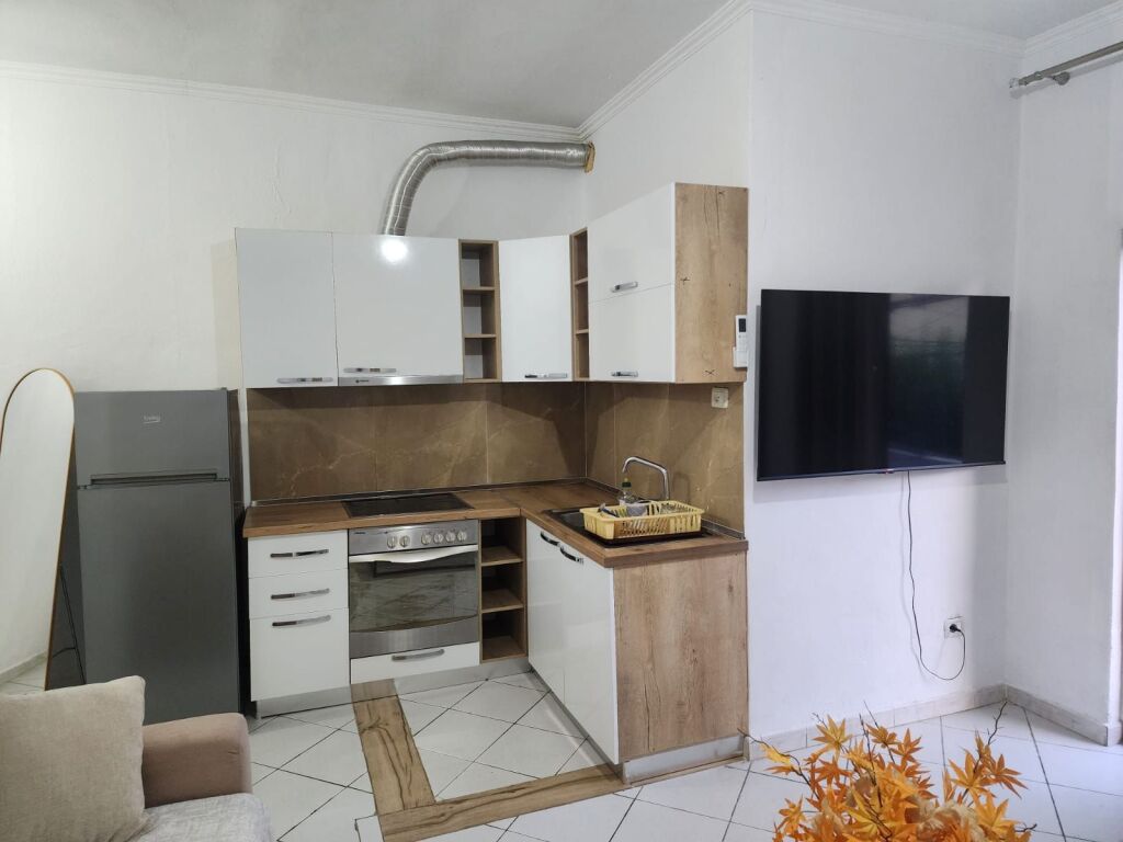 🏠 JEPET ME QIRA | 1+1 – QYTETI STUDENTI
