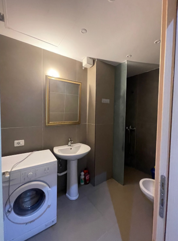 JEPET ME QIRA APARTAMENT 1+1 – KODRA E DIELLIT
