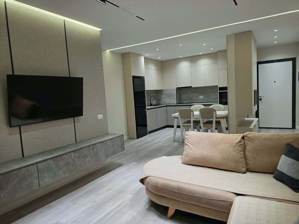 For rent 2+1+parking in Laprake at E88 75,000 lek
