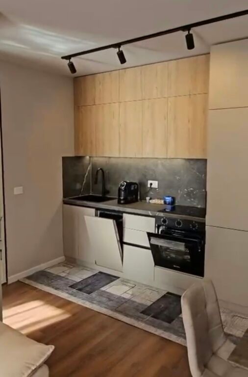 Jepet apartament 1+1 me qira tek Ish Dogana , Rruga 29 Nentori , Casa Italia , Astir , Unaza e Re , Kashar .