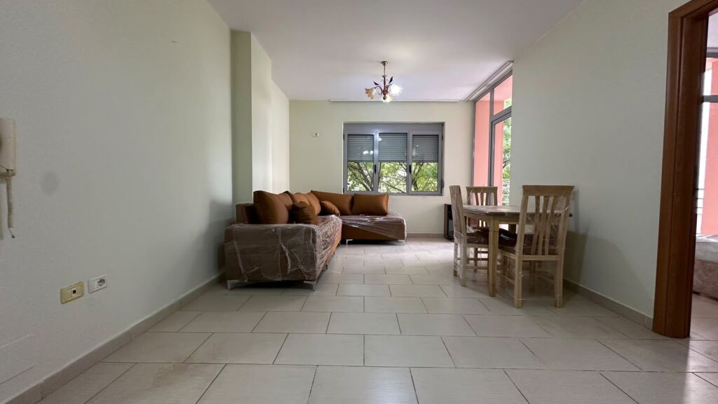 Apartament 2+1 per qira ne Fresk