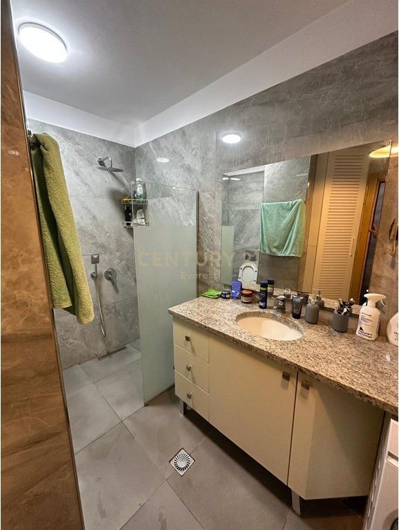 VICINO A LION PARK 1, AFFITTIAMO APPARTAMENTO 2+1+2 1.500 € /Mese