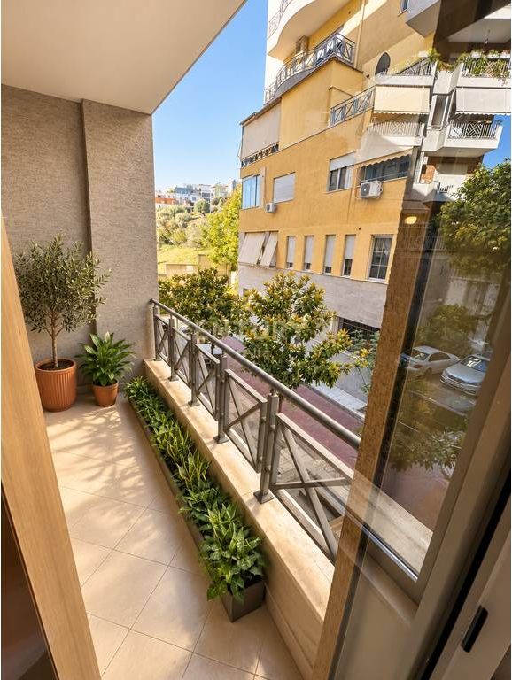 FOR RENT, 2+1+2 APARTMENT WITH PANORAMIC VIEWS OF THE LAKE &amp; ZOOLOGICAL GARDEN (MOUNTAIN VIEW)