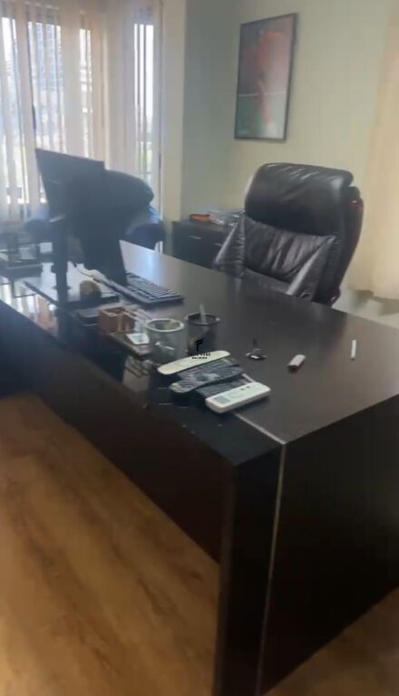 OFFICE FOR RENT 140M2 RRUGA E KOSOVAREVE 200.000 LEKE FH-99484