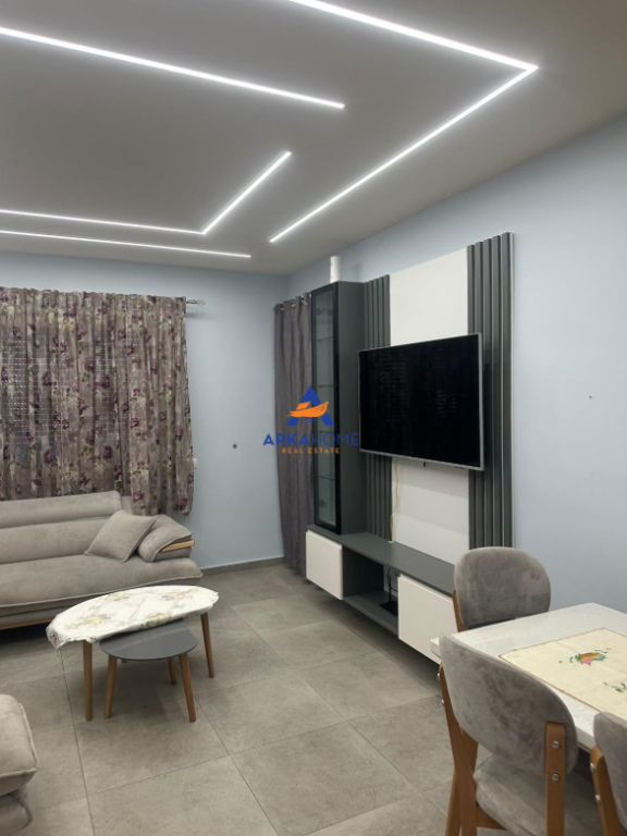 2+1 APARTMENT WITH BALCONY FOR RENT "KAMEZ" 45,000 LEKE