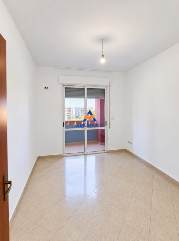 2+1 APARTMENT WITH BALCONY FOR RENT "BOTANICAL GARDEN" 60,000 LEKE