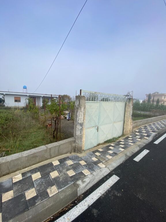 🏡 BARGAIN! PRIVATE BUILDING FOR SALE – PEZË HELMËS