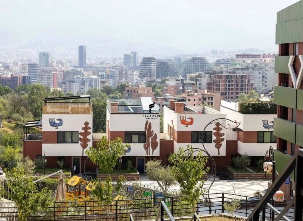 SHITET APARTAMENT DUBLEX 4+1+2 KODRA E DIELLIT 2,  366.781 EURO FH-99525